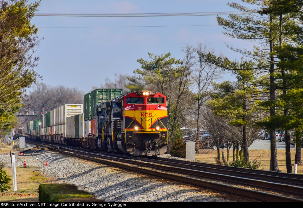 KCS 4104 / SD70ACe is leading an Intermodal south bound